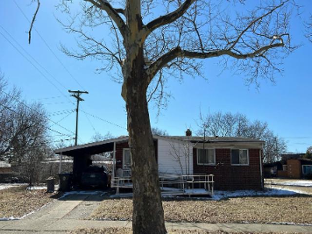 House for sale in Oak Park, Michigan