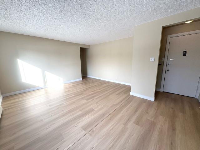 Apartment for rent in Wedgewood, Alberta