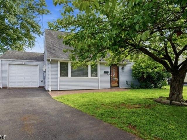 House for sale in Avenel, New Jersey