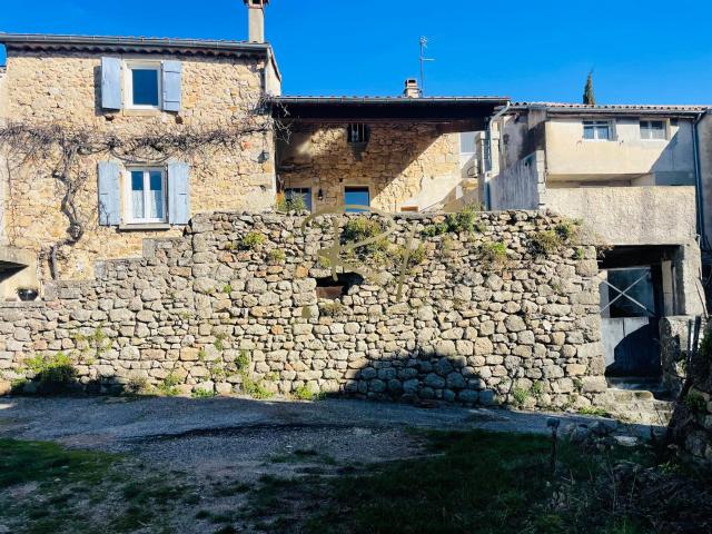Maison vente à Largentière, Joannas