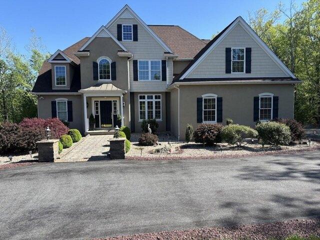 House for sale in Bartonsville