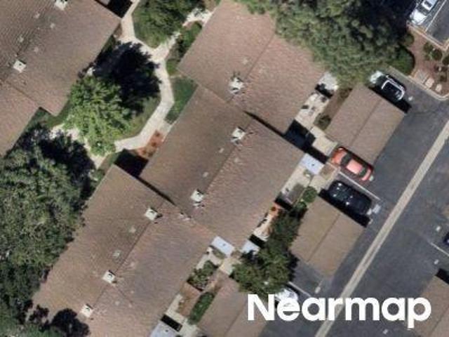 Townhouse for sale in Newark, California