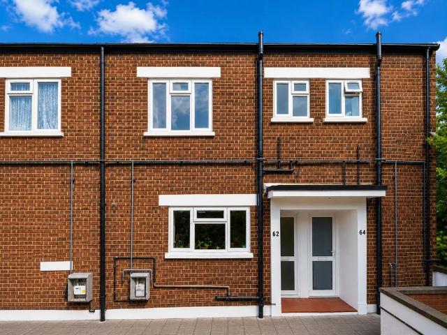 House for rent in Northwood, Greater London