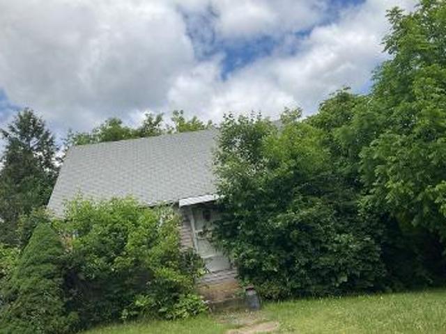 House for sale in Manchester