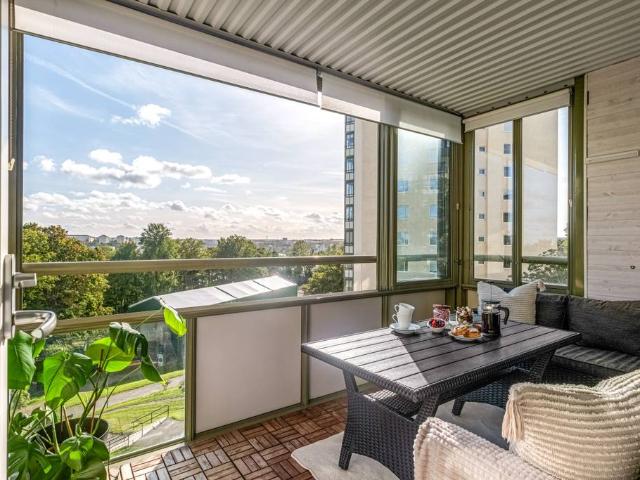 Bostad till salu i Solna, Stockholm