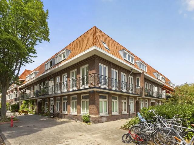 Appartement te huur in Oost, Amsterdam