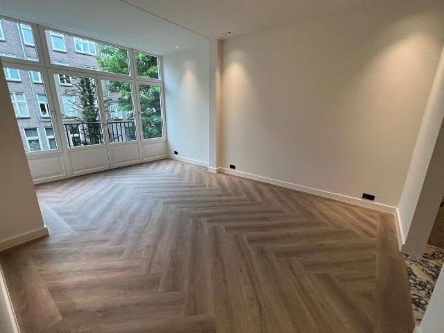 Appartement te huur in Zuid, Amsterdam