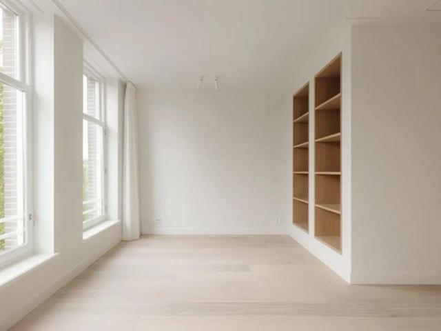 Appartement te huur in Zuid, Amsterdam