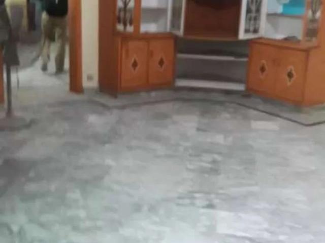 Commercial for rent in لاہور, لاہور ڈویژن