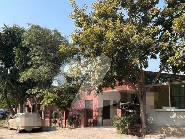 Building for sale in Rawalpindi, Islamabad Capital Territory