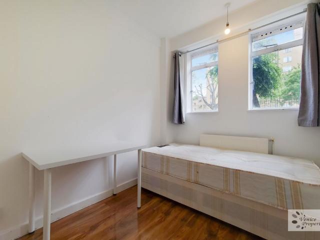 Room for rent in Paddington, Greater London