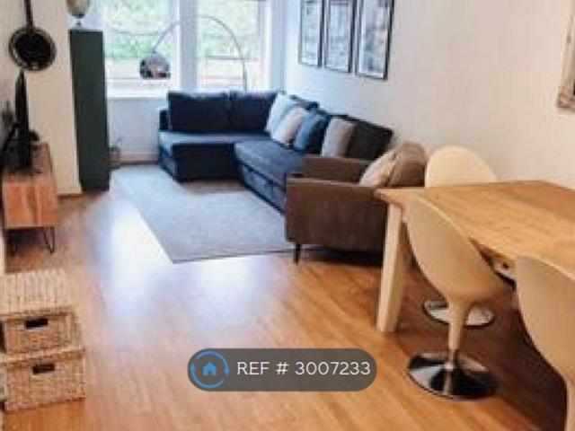 Apartment for rent in Clapham Junction, Greater London