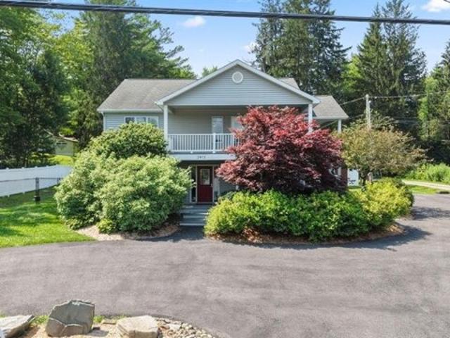 House for sale in Brackney