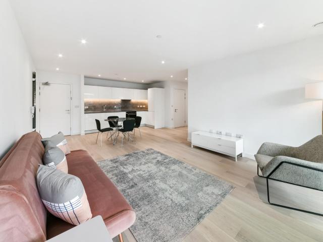 Apartment for rent in Silvertown, Greater London