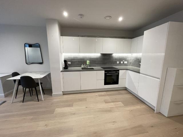 Studio for rent in Silvertown, Greater London