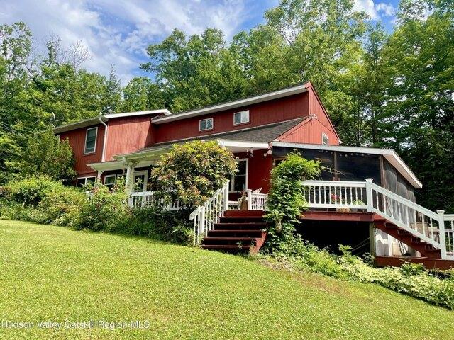 House for sale in Bloomington, New York