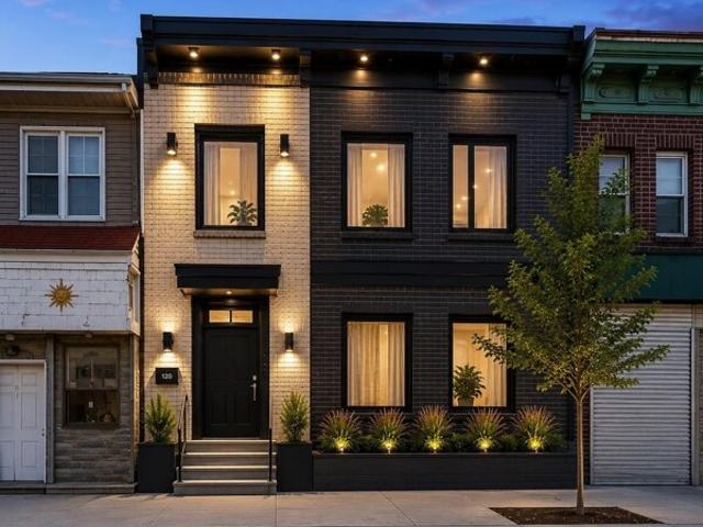 House for sale in Hudson, New Jersey