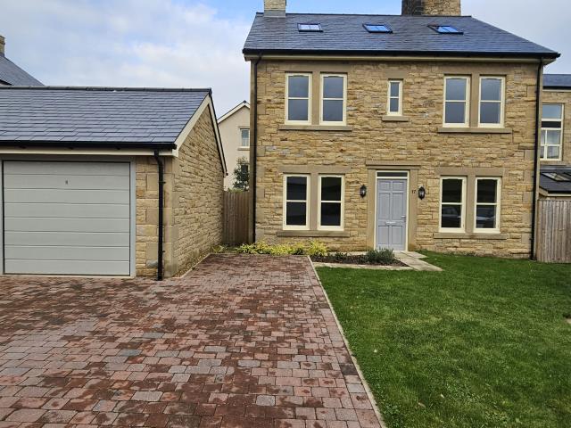 House for rent in Wales
