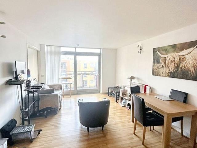 Apartment for rent in East Greenwich, Greater London