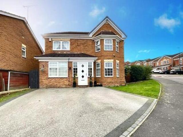 House for sale in Woodhouse Mill, Beighton