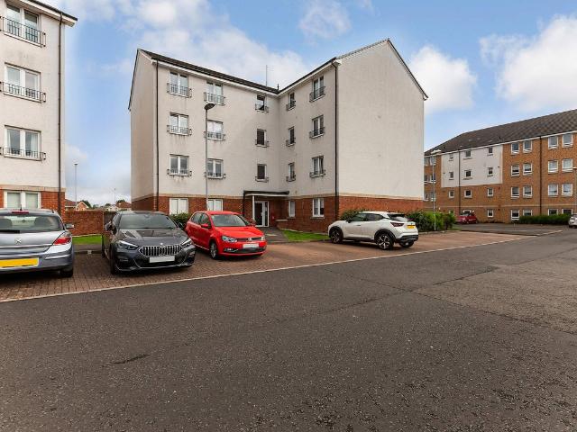 Apartment for rent in Forgewood, Motherwell
