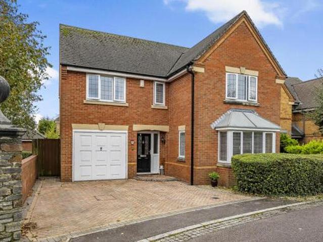 House for sale in Feckenham, City Of Bristol