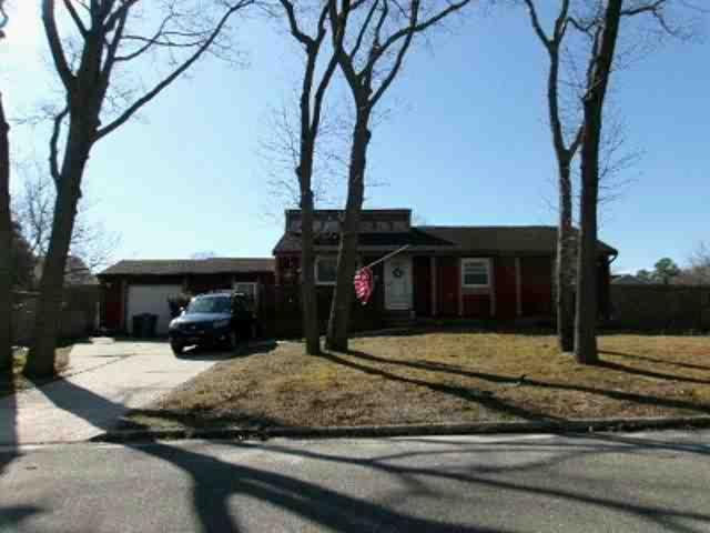 House for sale in Centereach, New York