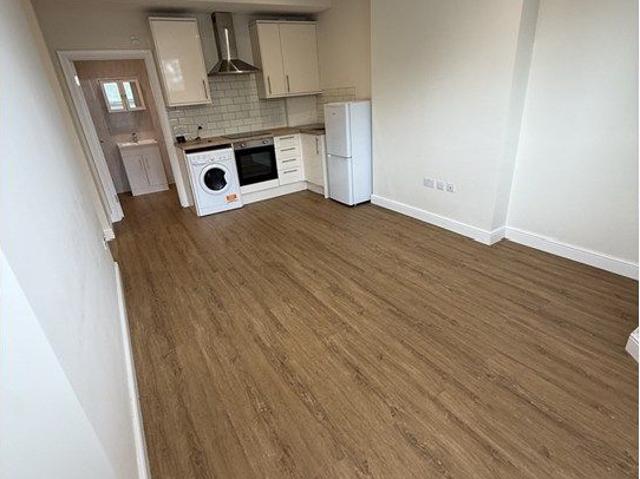 House for rent in London Borough of Croydon, Addiscombe