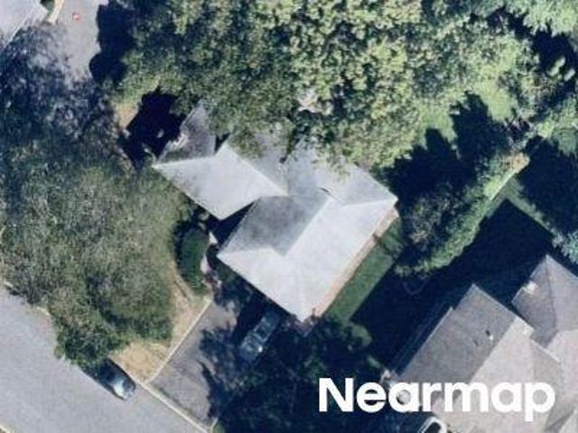 House for sale in Englewood Cliffs, New Jersey