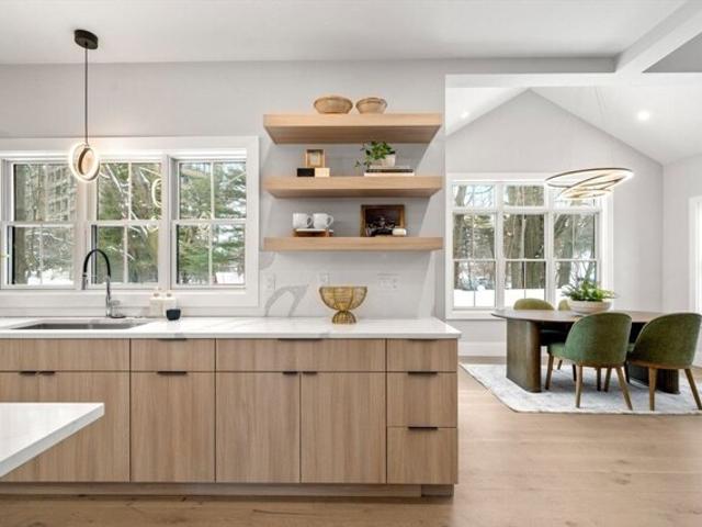 House for sale in Newton