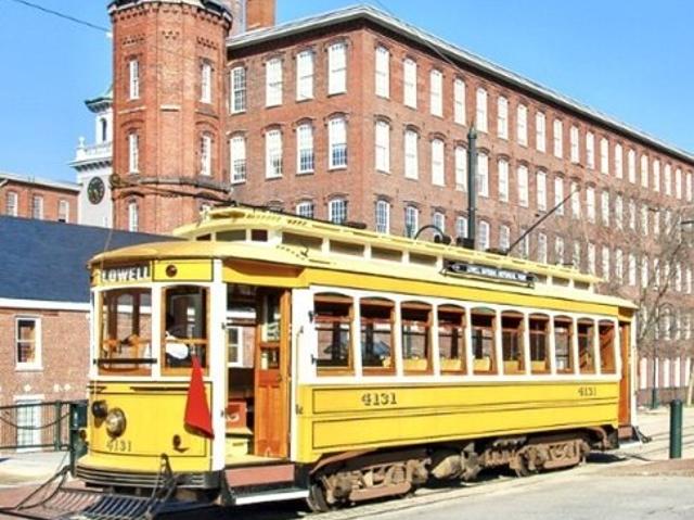 Condo for sale in Lowell