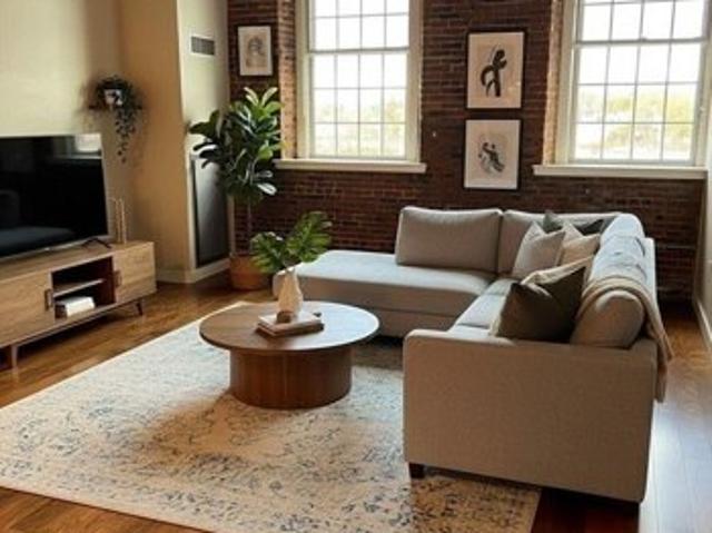 Condo for sale in Lowell, Massachusetts