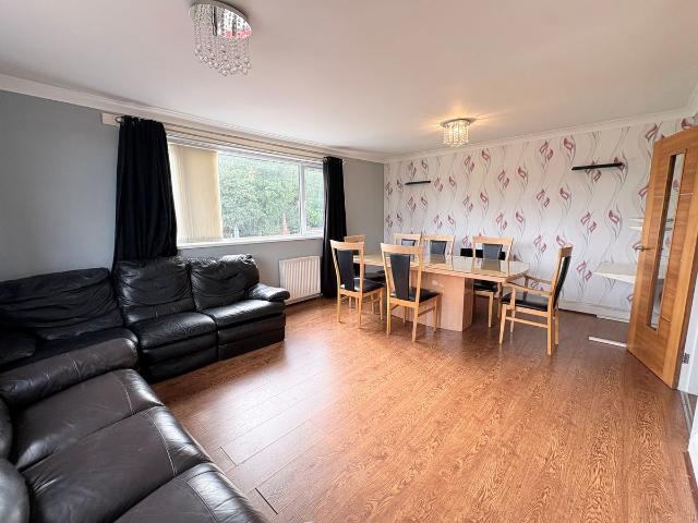 Apartment for rent in Wimblebury, Chadsmoor
