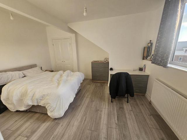 House for rent in Hyde Park, Leeds