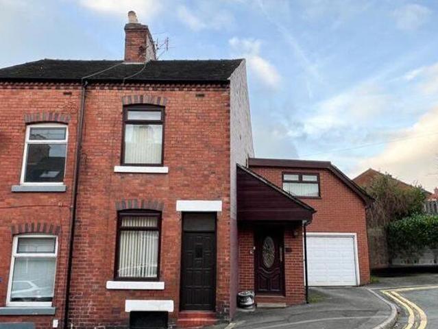 House for sale in Kingsley Moor, Staffordshire
