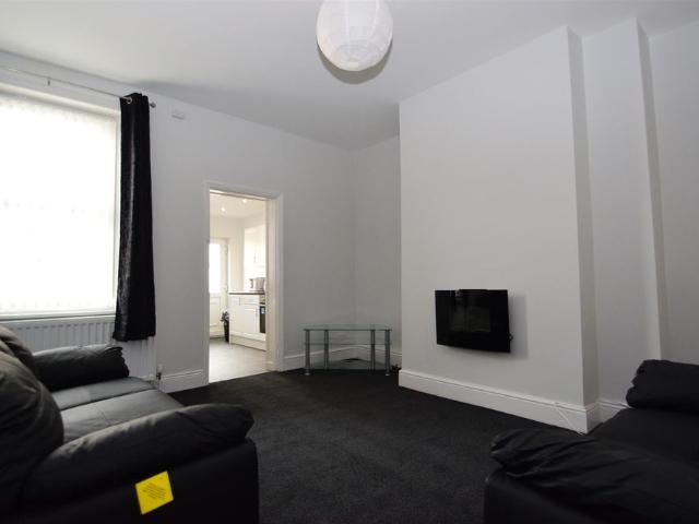 Apartment for rent in Heaton, Newcastle upon Tyne