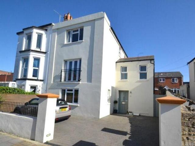 House for sale in Binstead, Ryde