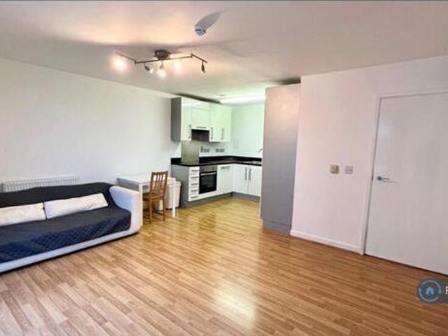 House for rent in Lyons, Greater London