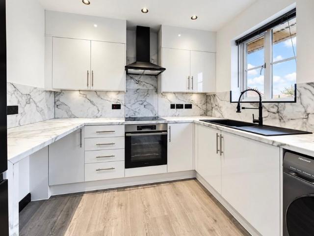 Apartment for rent in South Stifford, Grays
