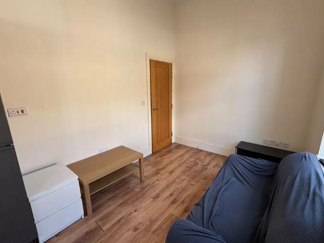 Apartment for rent in Highfields, Huddersfield