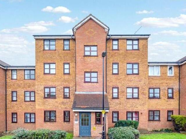 House for rent in Lyons, Greater London