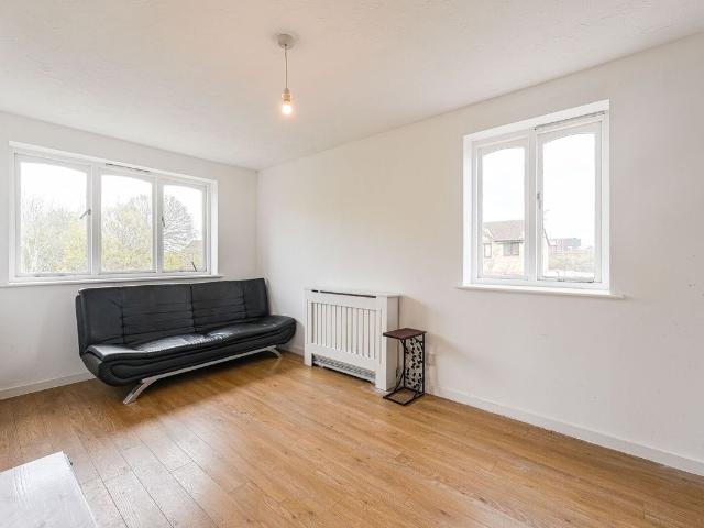Apartment for rent in London Borough of Lewisham, Greater London