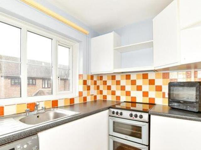 House for sale in Fole, Surrey
