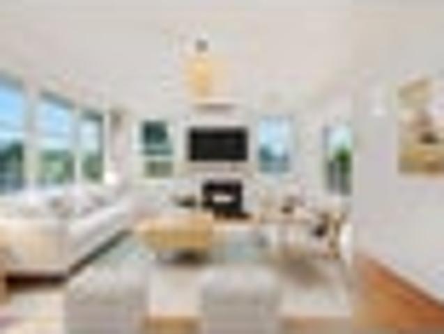 House for sale in Omokoroa, Bay Of Plenty