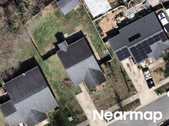 House for sale in Pfafftown, North Carolina