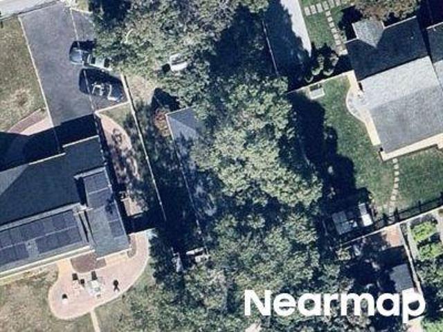 House for sale in Bohemia, New York