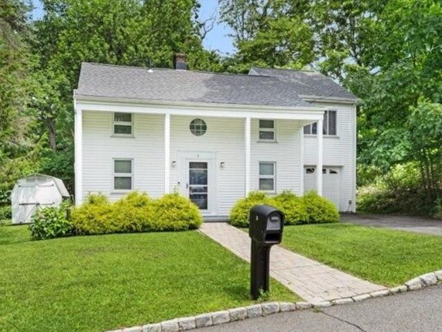 House for sale in Budd Lake, Mount Olive