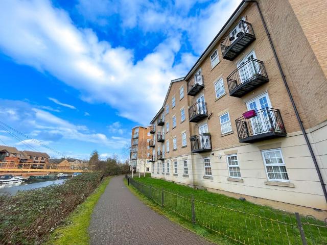 Apartment for rent in Far Cotton and Delapre, Far Cotton