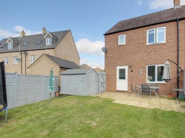 House for sale in Leighton-Linslade, Leighton Buzzard