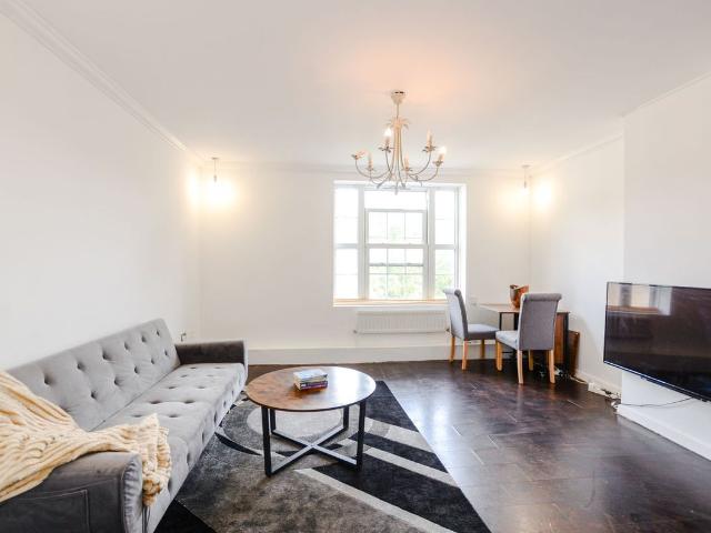 House for rent in Saint Pancras, Greater London